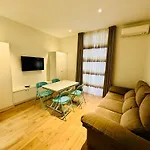 Apartamentos Apolo